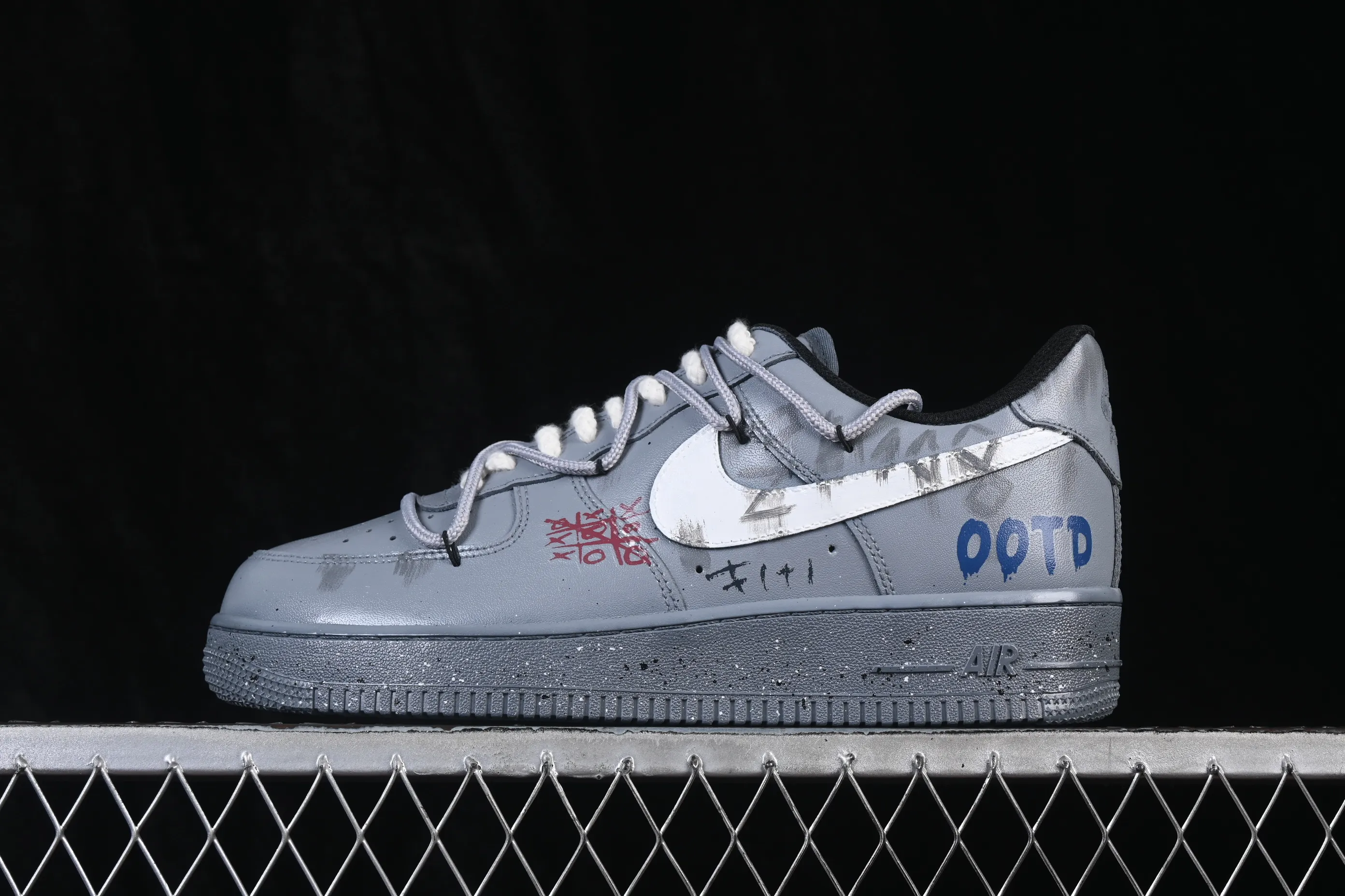 All categories Nk Air Force 1 Air Force series Nk Air Force 1 Low Air Force low-top Nike Air Force 1'07 Low "ootp" Hand-painted graffiti Cement wall Air Force 1 low-top casual sneakers CW2288-110
